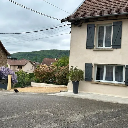 Les Glycines Вилла Hieres-Sur-Amby